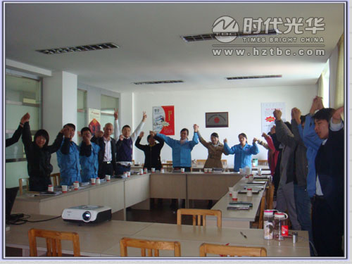 相親相愛一家人www.www.gnoay.cn